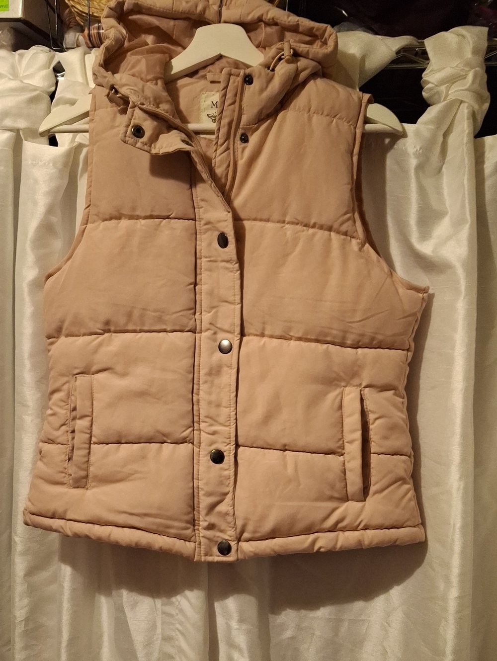 Maralyn & Me Quilted Hooded Puffer Vest in Light Beige